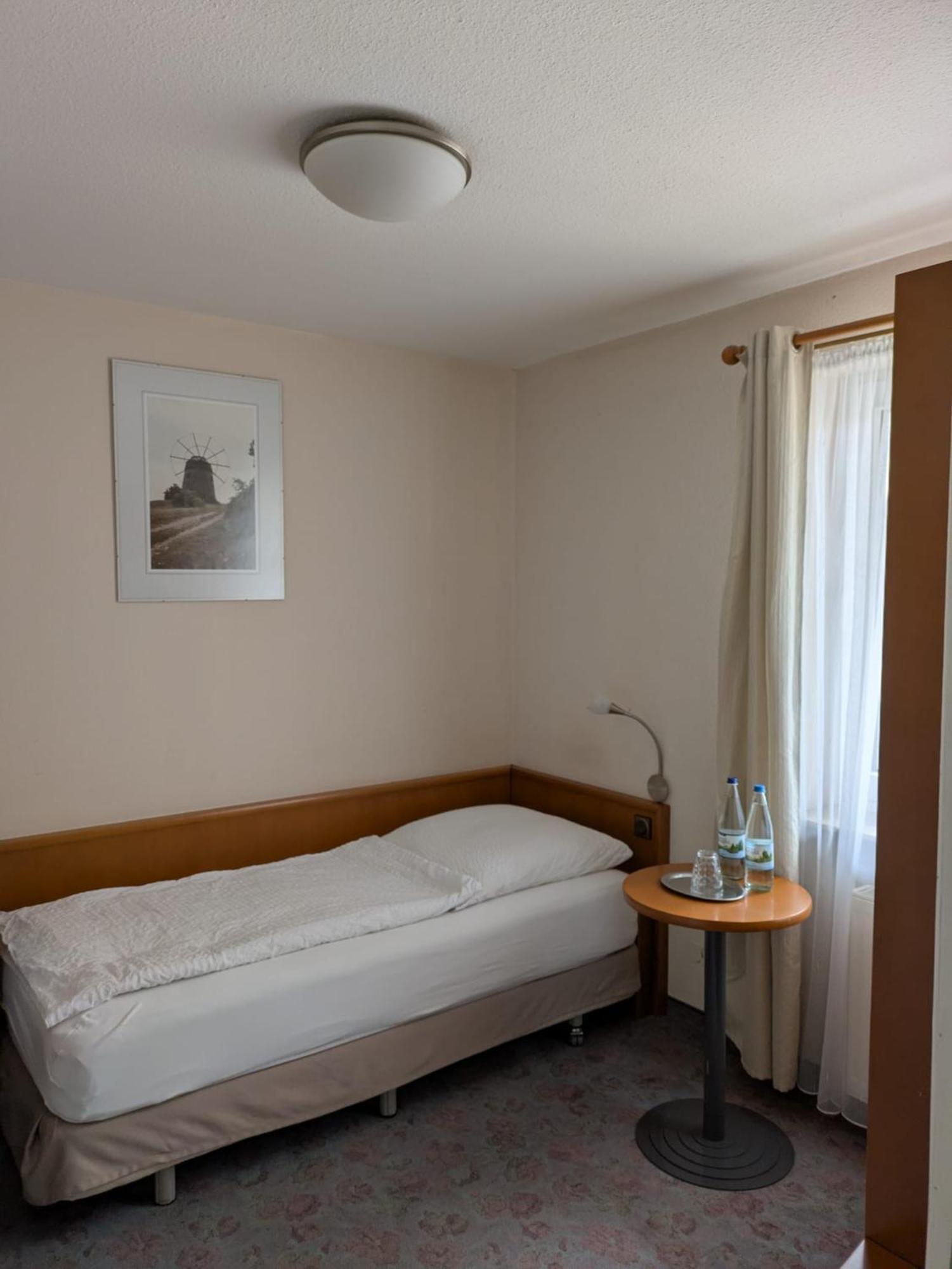 Hotel Am Markt Eckartsberga ภายนอก รูปภาพ