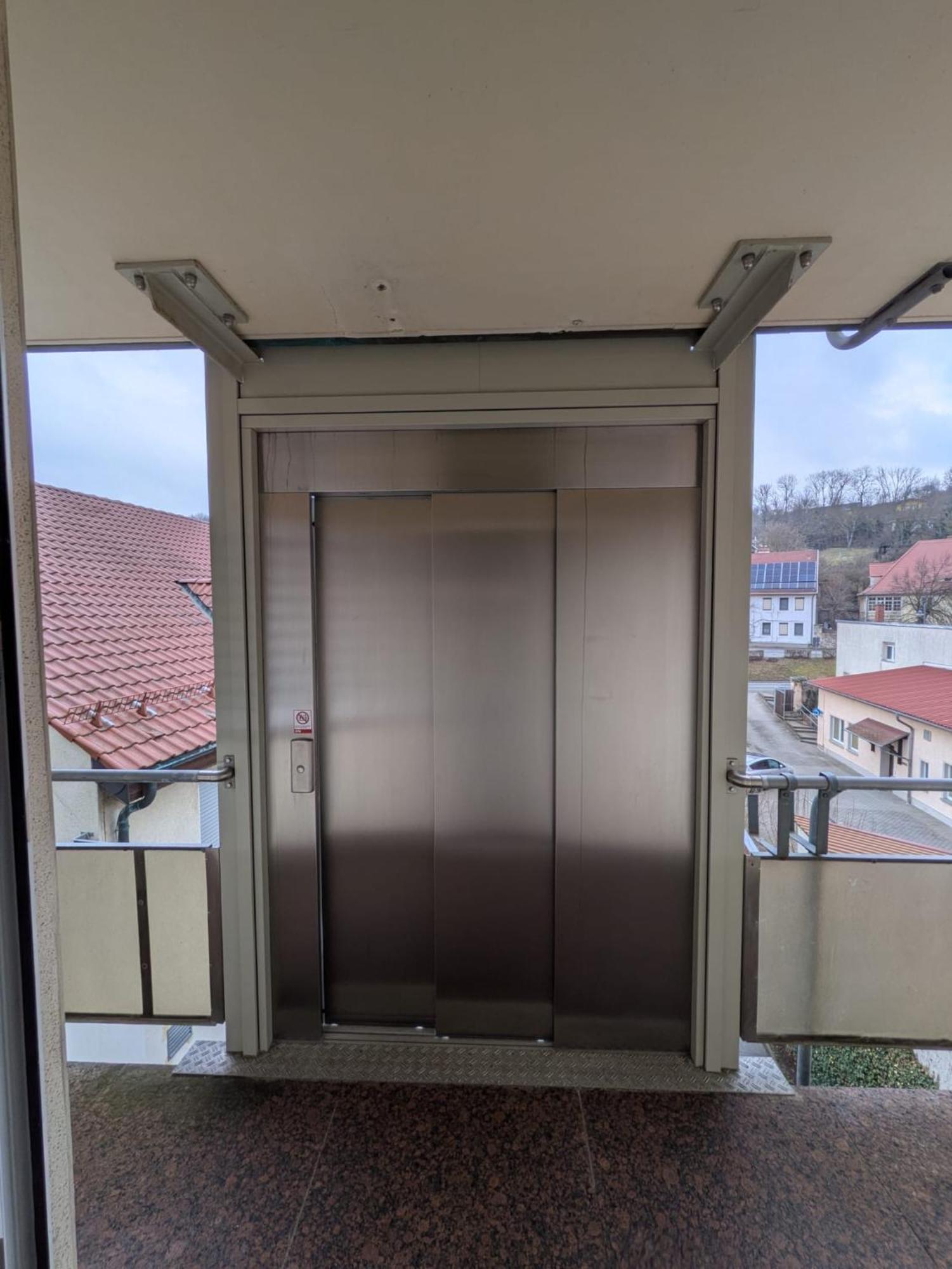 Hotel Am Markt Eckartsberga ภายนอก รูปภาพ